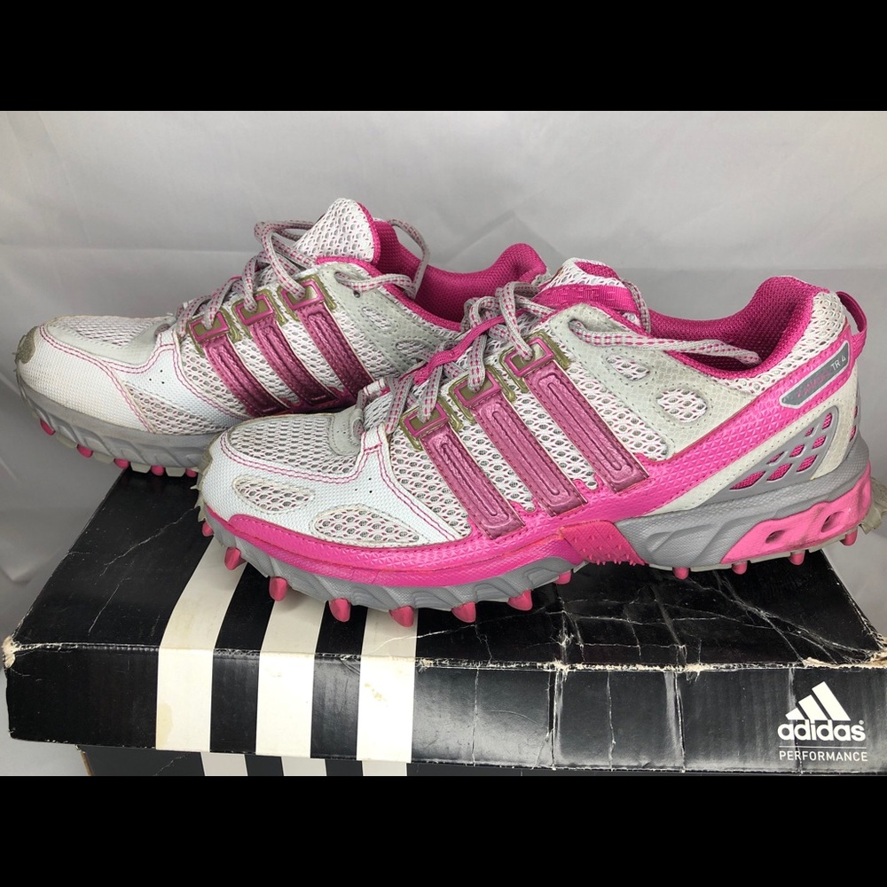 Adidas women’s sneakers